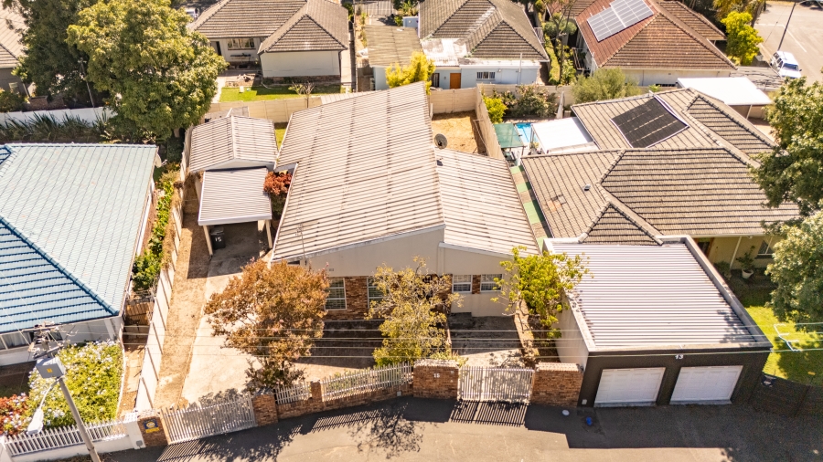 4 Bedroom Property for Sale in Bosbell Western Cape